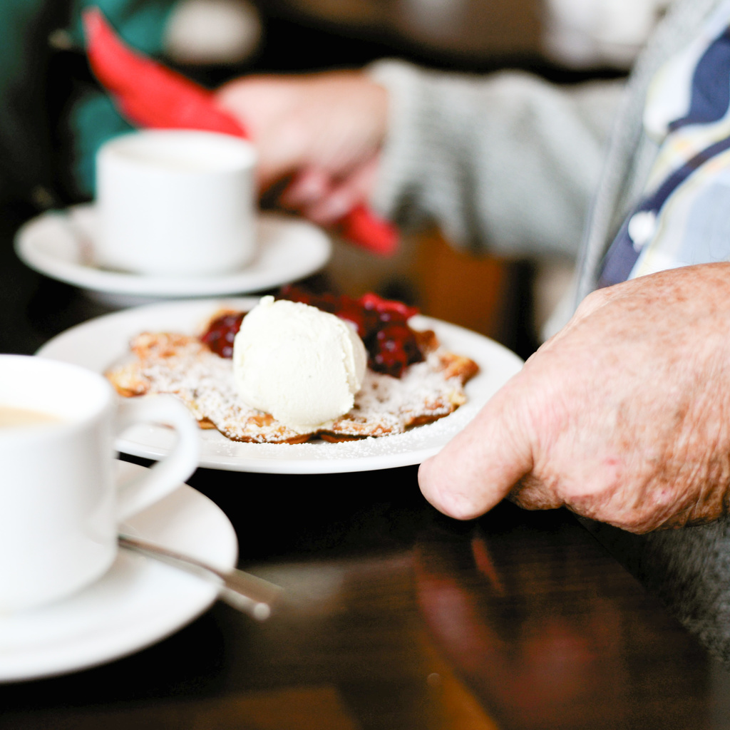 Dining and Dementia-Friendly